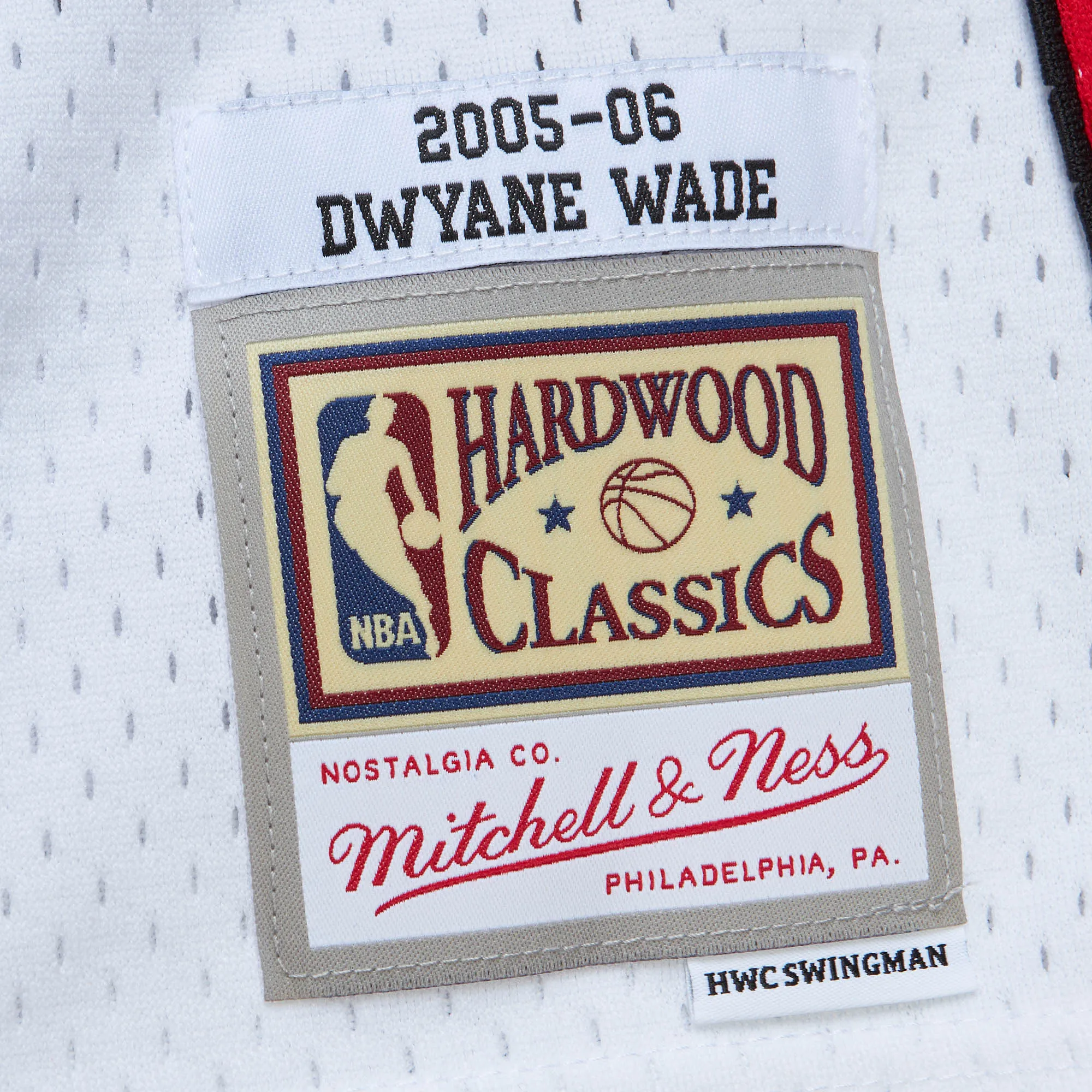 Dwyane Wade Mitchell & Ness Miami HEAT 2005-06 Youth Swingman Jersey