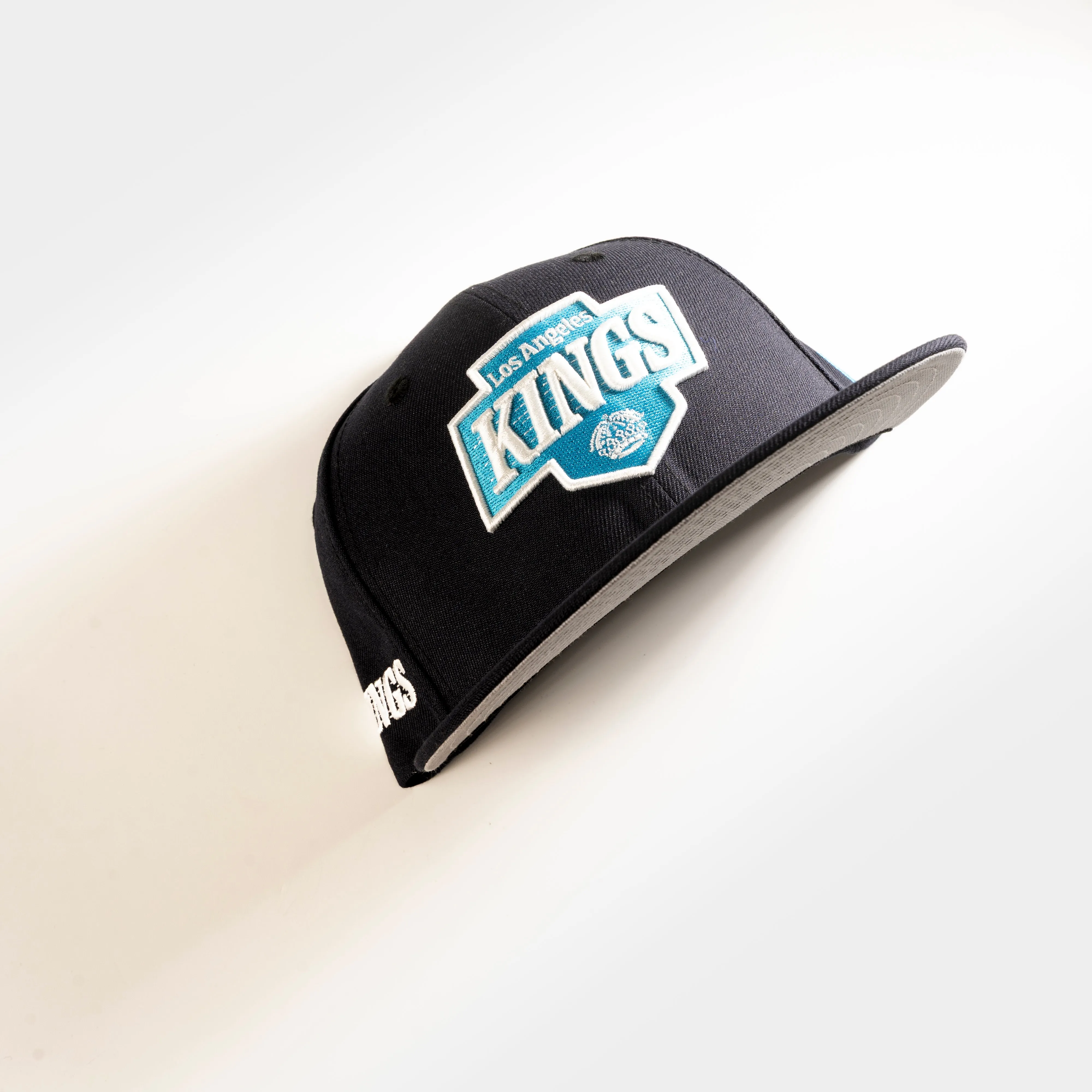 LOS ANGELES KINGS FROSTBITE 59FIFTY FITTED HAT