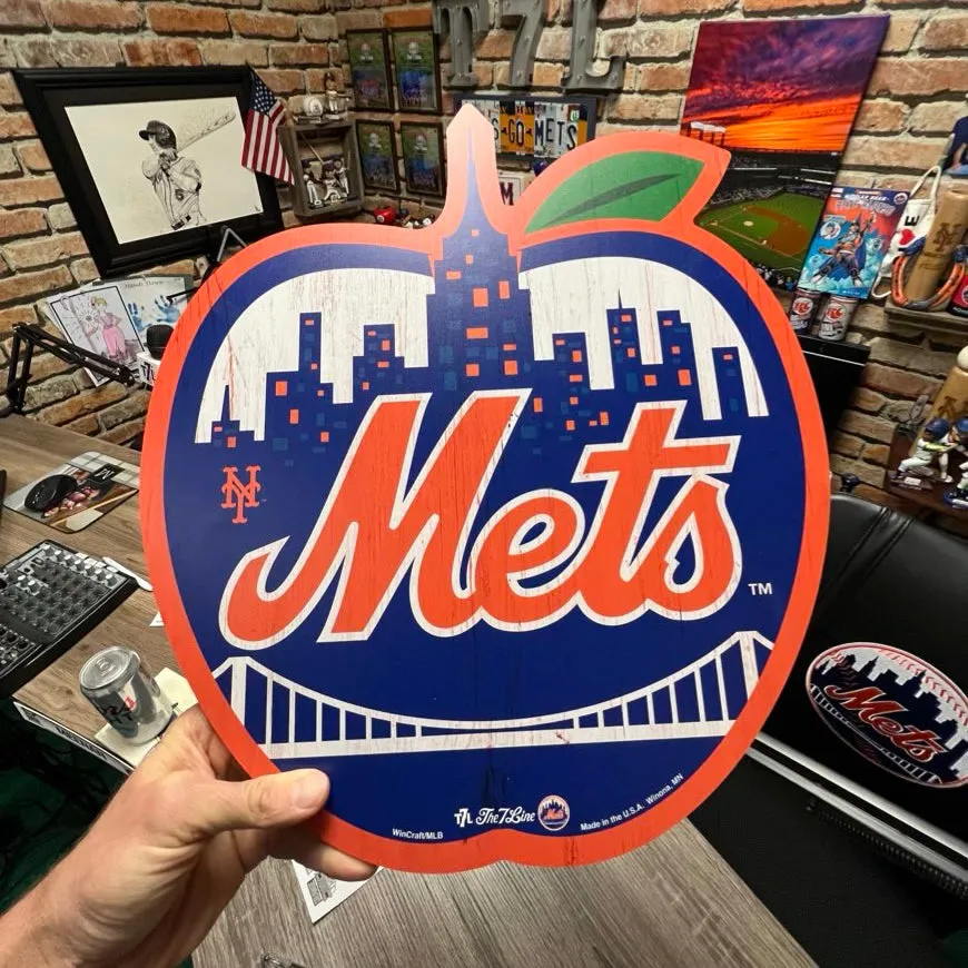Mets Apple | Wood Sign