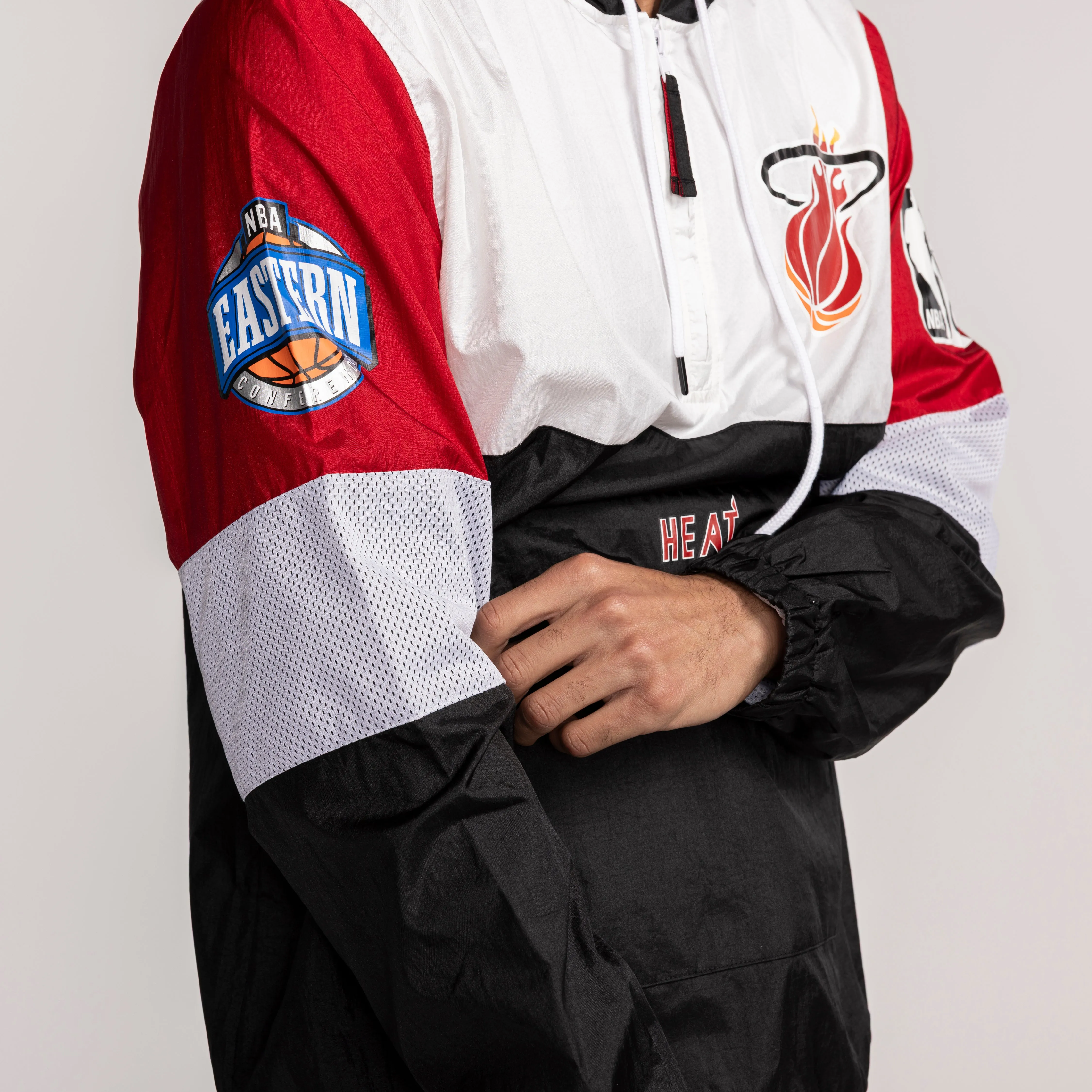 Mitchell & Ness Miami HEAT Hardwood Classic Night Windbreaker